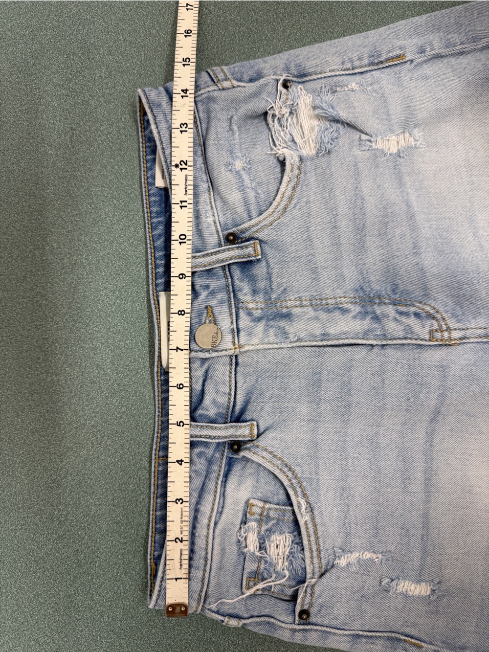 BKE Denim Distressed Jean Shorts - Women’s 27 - Picture 8 of 8